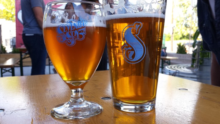 Willowood Imperial IPA (left) and Humulus Nimbus Super Pale Ale (right).